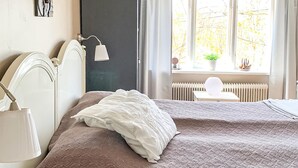 3 bedrooms, WiFi (free)