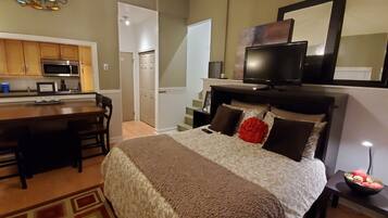 1 bedroom, iron/ironing board, free WiFi, bed sheets