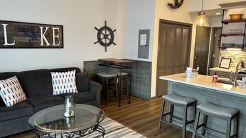 Smart TV, DVD player