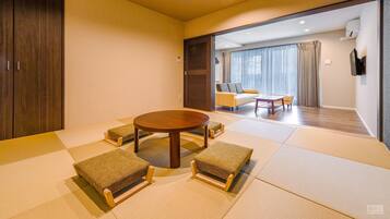 Lägenhet Design - 3 sovrum - icke-rökare | 3 sovrum, unika möbler, skrivbord och gratis wi-fi