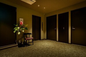 内部エントランス