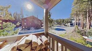 Property grounds - Beautifully Remodeled 4 Bedroom Condo with Loft! Closest to Ski Adventure! (Snowbird 201) by RedAwning (Mammoth Lakes)