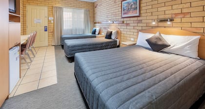 Roma Mid Town Motor Inn