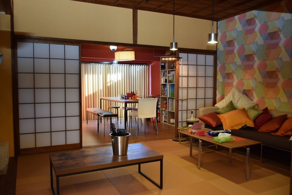 Private Vacation Home for 4 Pax | Living area | 32-inch flat-screen TV with cable channels, TV