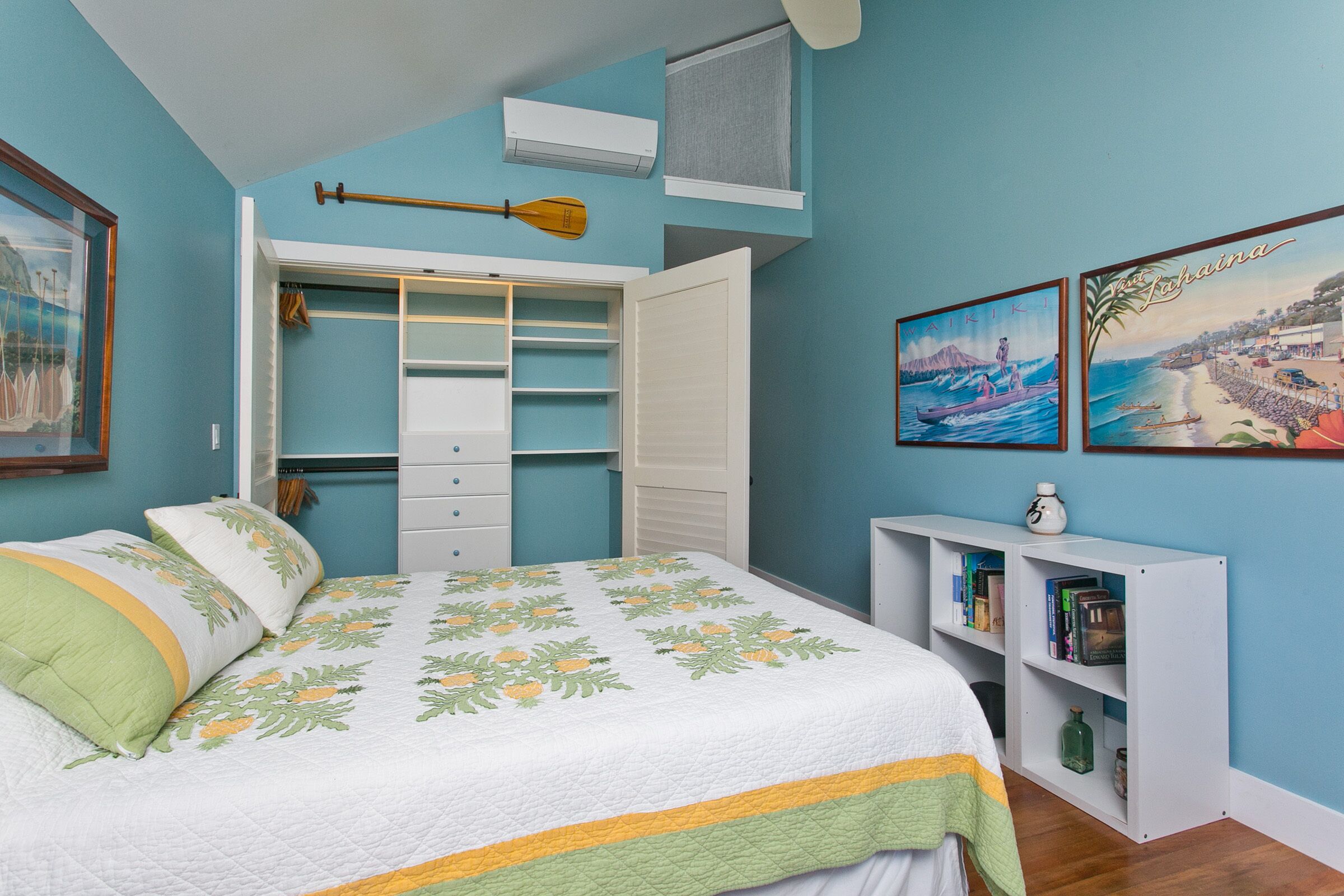 3 bedrooms, in-room safe, desk, free WiFi