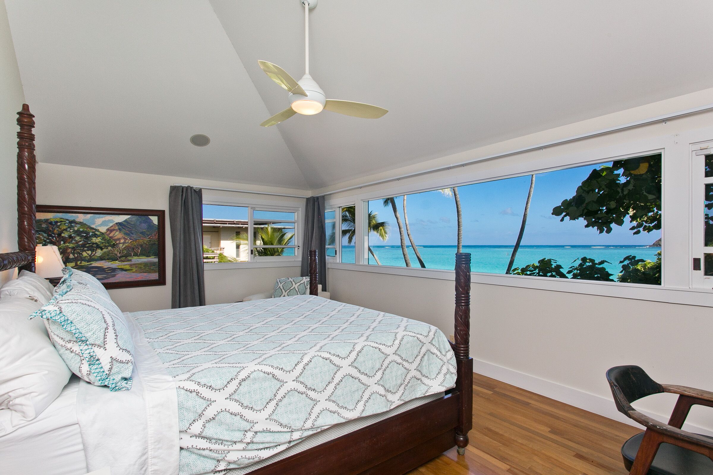 3 bedrooms, in-room safe, desk, free WiFi