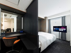 خزنة داخل الغرفة ومكتب وواي فاي مجانًا وملاءات أسرّة