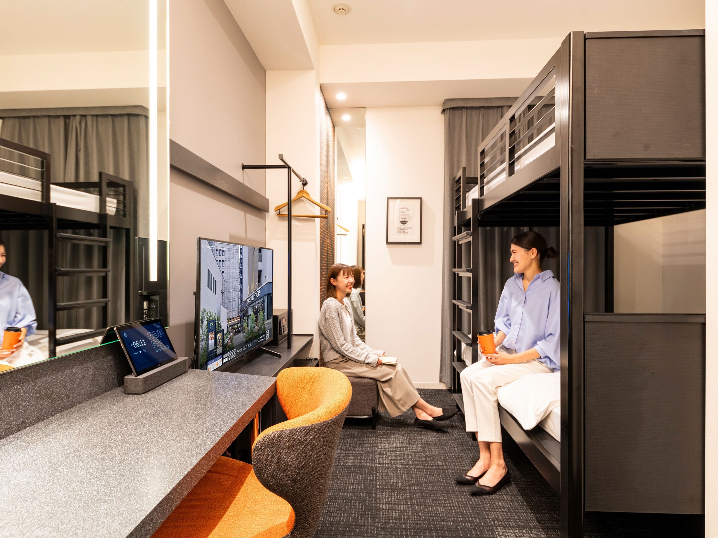 bunk bed 3, non smoking | in-room safe, desk, free wifi, bed sheets