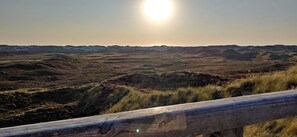 Unclassified image, 5 of 13, button