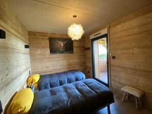 5 habitaciones, cuna de viaje, wifi gratis y ropa de cama 