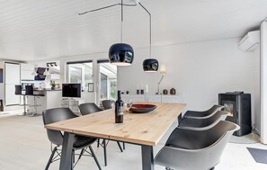 Dining - Awesome home in Haderslev with kitchen (Haderslev)
