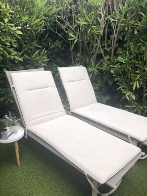 Property grounds - Studio for rent in Portissol (Sanary-sur-Mer)