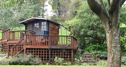 Stunning 3-bed House in a Private Hidden Valley