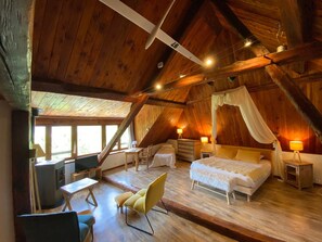 Suíte, terraço, vista para a montanha (Sommet) | Individualmente decorados, individualmente mobiliados, berços grátis