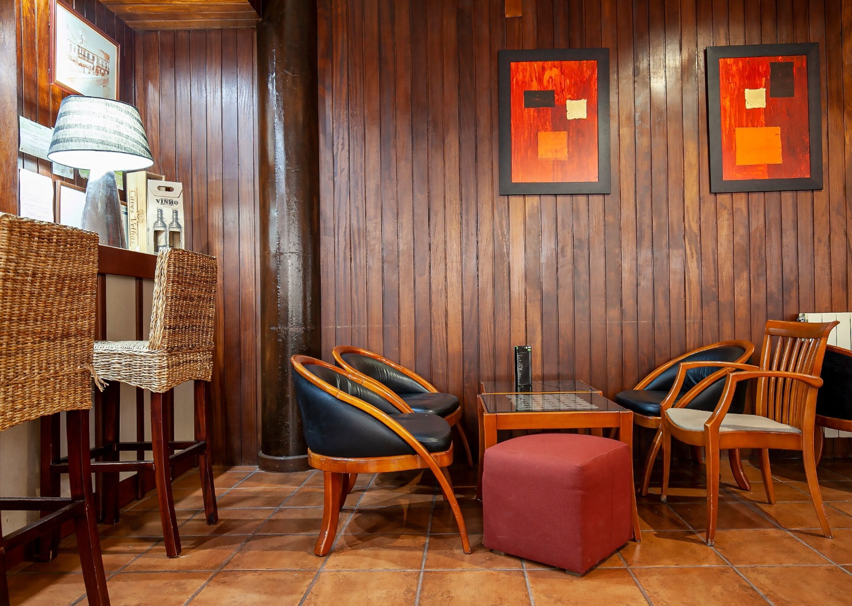 Bar (en la propiedad)