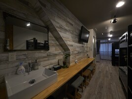 Apartamento, no fumadores (2F) | 1 dormitorio, escritorio, wifi gratis