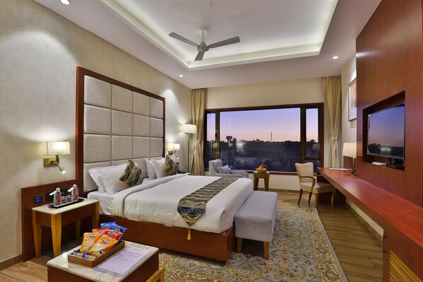 Ropa de cama de alta calidad, colchones Select Comfort y minibar