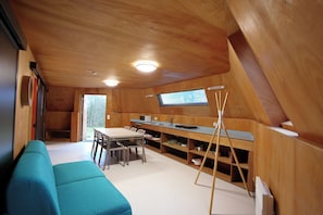 Luxury-Ferienhaus, 2 Schlafzimmer, Whirlpool, Gartenblick (Charbonnier) | Eigene Küche | Mini-Kühlschrank, Mikrowelle, Herdplatte
