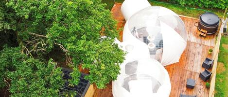 Suite Deluxe, 1 camera da letto, idromassaggio, vista giardino | Area soggiorno