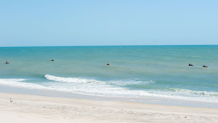 Casa com Piscina no Iguape 50m do Mar