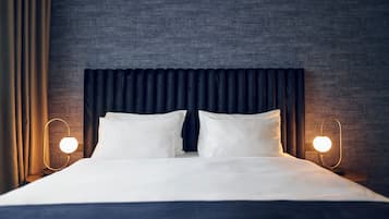2 bedrooms, in-room safe, desk, laptop workspace