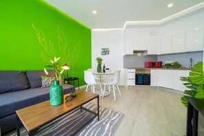 TV - OCEAN GARDEN SUITE 111 (Adeje)