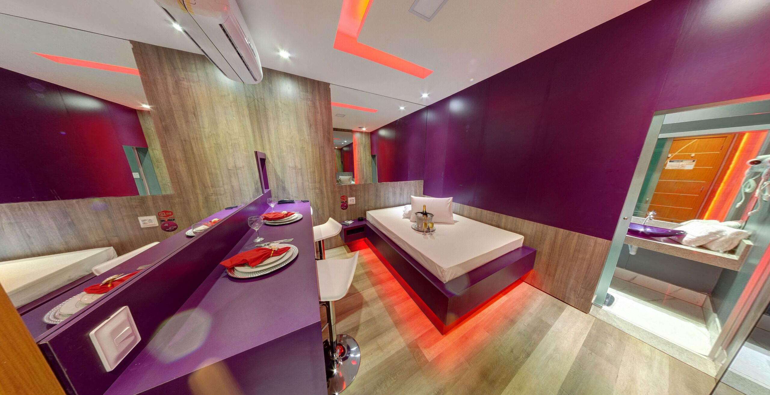 Photo - Motel fantasy 4