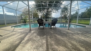 Pool - Mi Casa Es Su Casa!!🏡 4 Bdrm home with pool (Orlando)
