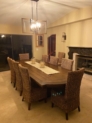 تناول الطعام