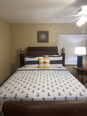 8 bedrooms, iron/ironing board, free WiFi, bed sheets