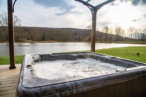 室外 SPA 浴池