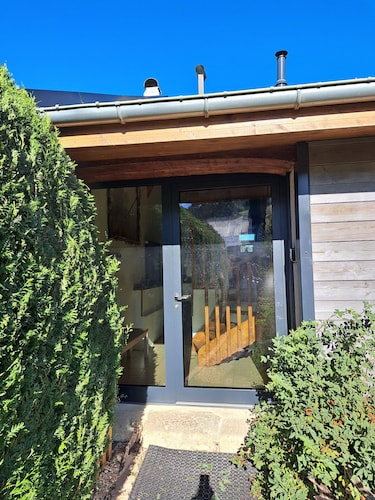 Gîte 70 m2  aux Rousses au calme à proximité des pistes de ski et du lac