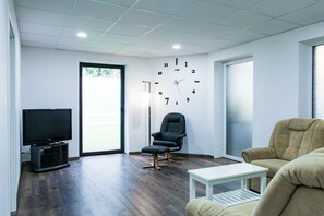 Interior - Apartment Paris (Korschenbroich)