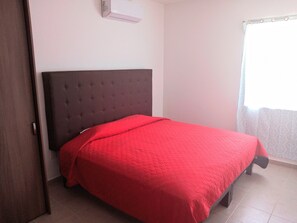 2 soverom, strykejern/-brett, wi-fi og sengetøy