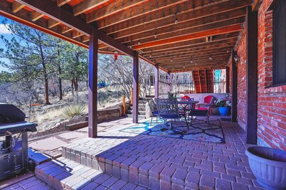 Canyon Retreat in the City