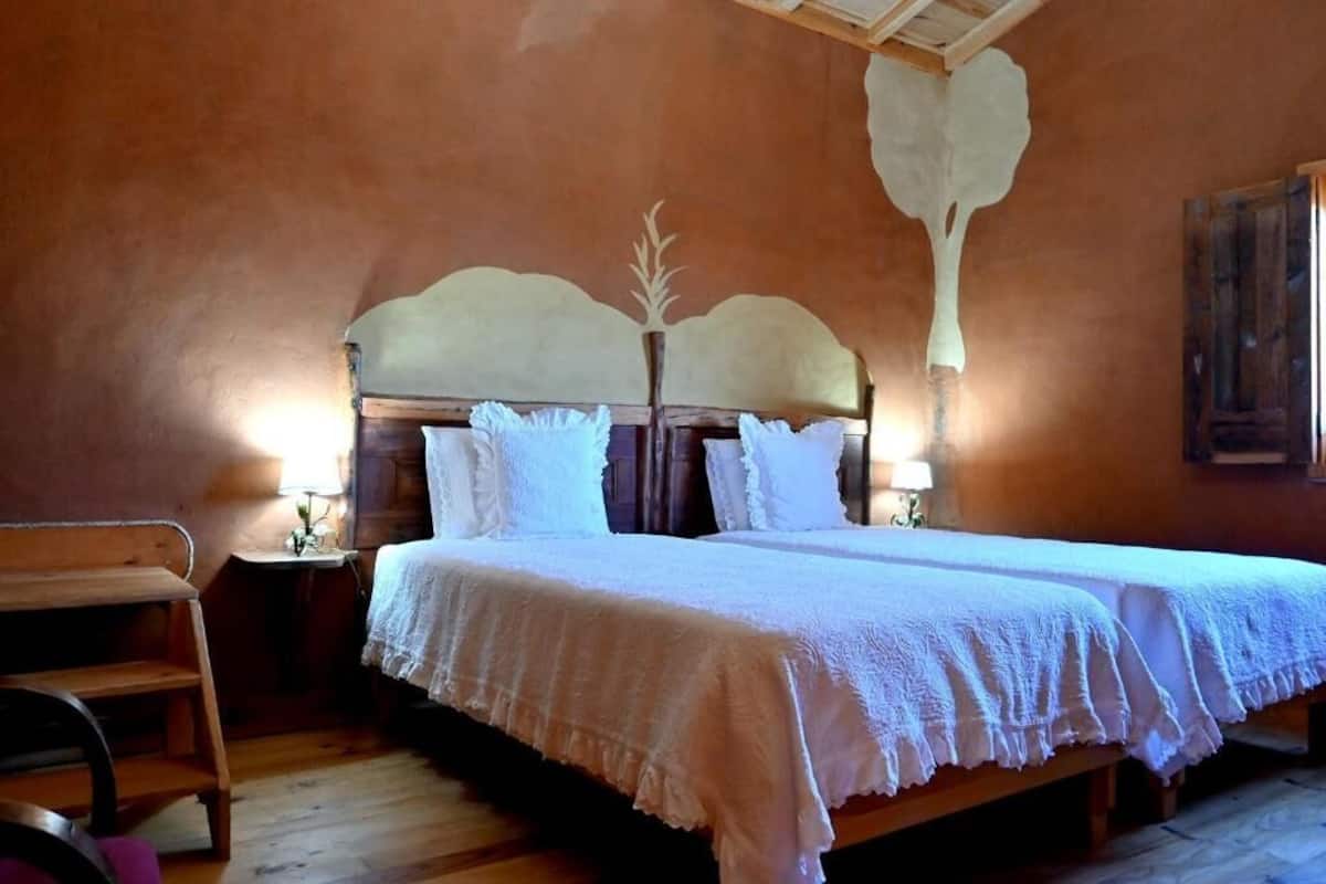 3 habitaciones, tabla de planchar con plancha y wifi gratis