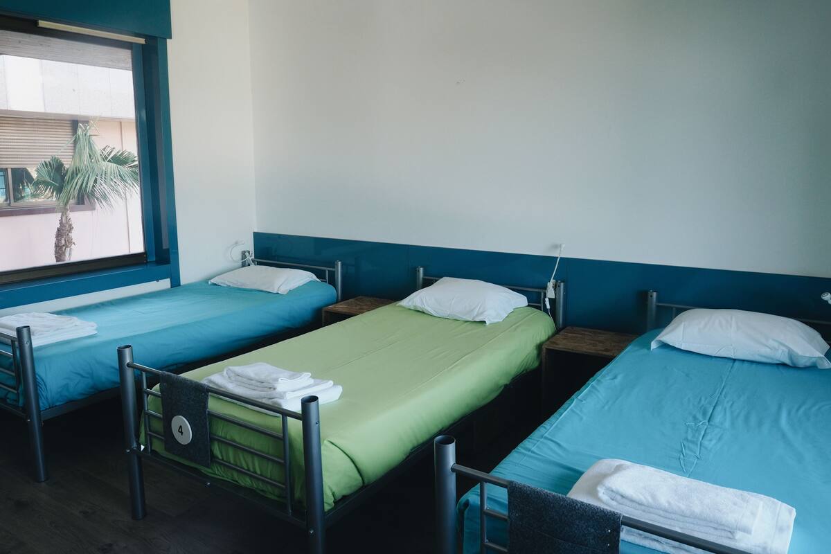 Standard Double Room | Free WiFi, bed sheets