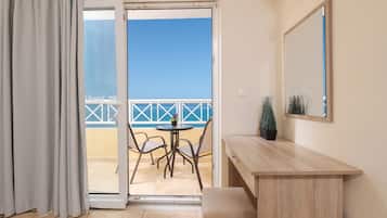 Superior Triple Room, Sea View | View from room