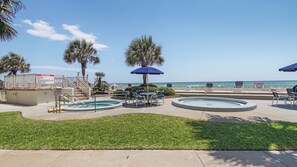 Outdoor dining - Latitude 14 - NEW OWNER! NEW LOOK! Spectacular ocean views! 1BD/2BA. Sleeps 6 (Panama City Beach)