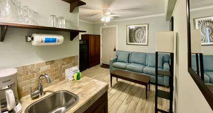 Beachview Condominiums by ALBVR