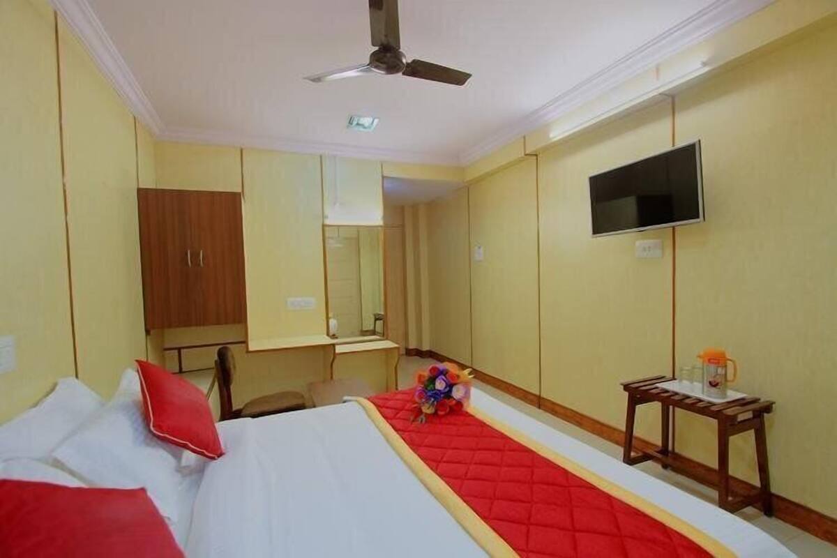 Deluxe Single Room
