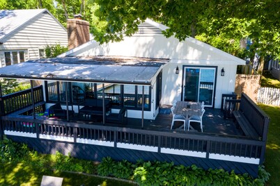 Beautiful Lakefront Gull Lake Home w/ Private Beach and Dock