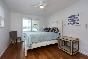 4 室のベッドルーム、WiFi