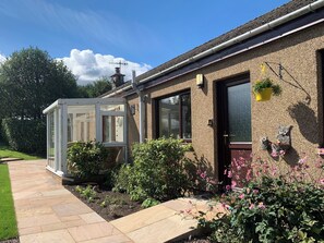 Exterior - 3 bedroom accommodation in Grantshouse, near Duns (Grantshouse, near Duns)