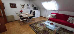 Interior - Ático en el centro con parking (Oviedo)