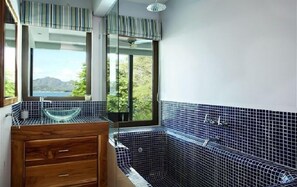 House, Multiple Beds (Casa Colibri) | Bathroom
