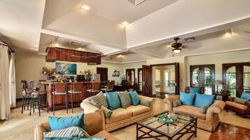 House, Multiple Beds (Villa Tranquila) | Living room