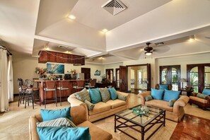 House, Multiple Beds (Villa Tranquila) | Living room - Villa Tranquila (Tamarindo)