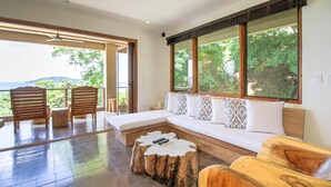 Rumah, Beberapa Tempat Tidur (Las Mareas Villa 1) | Ruang keluarga