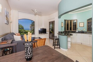 Apartamento, varias camas (Monte Perla #10) | Sala de estar